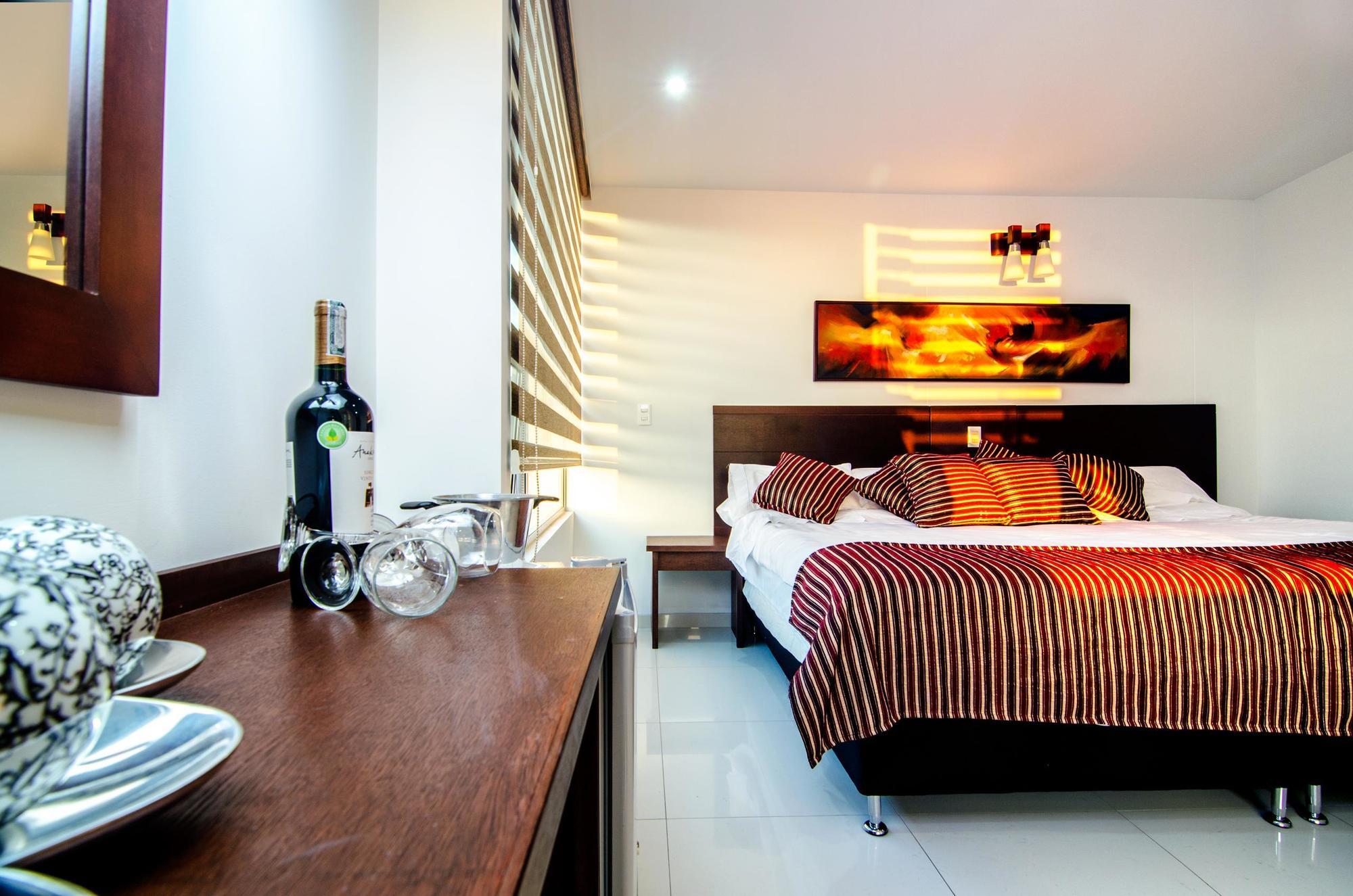 Hotel Parque 63 Bogota Buitenkant foto